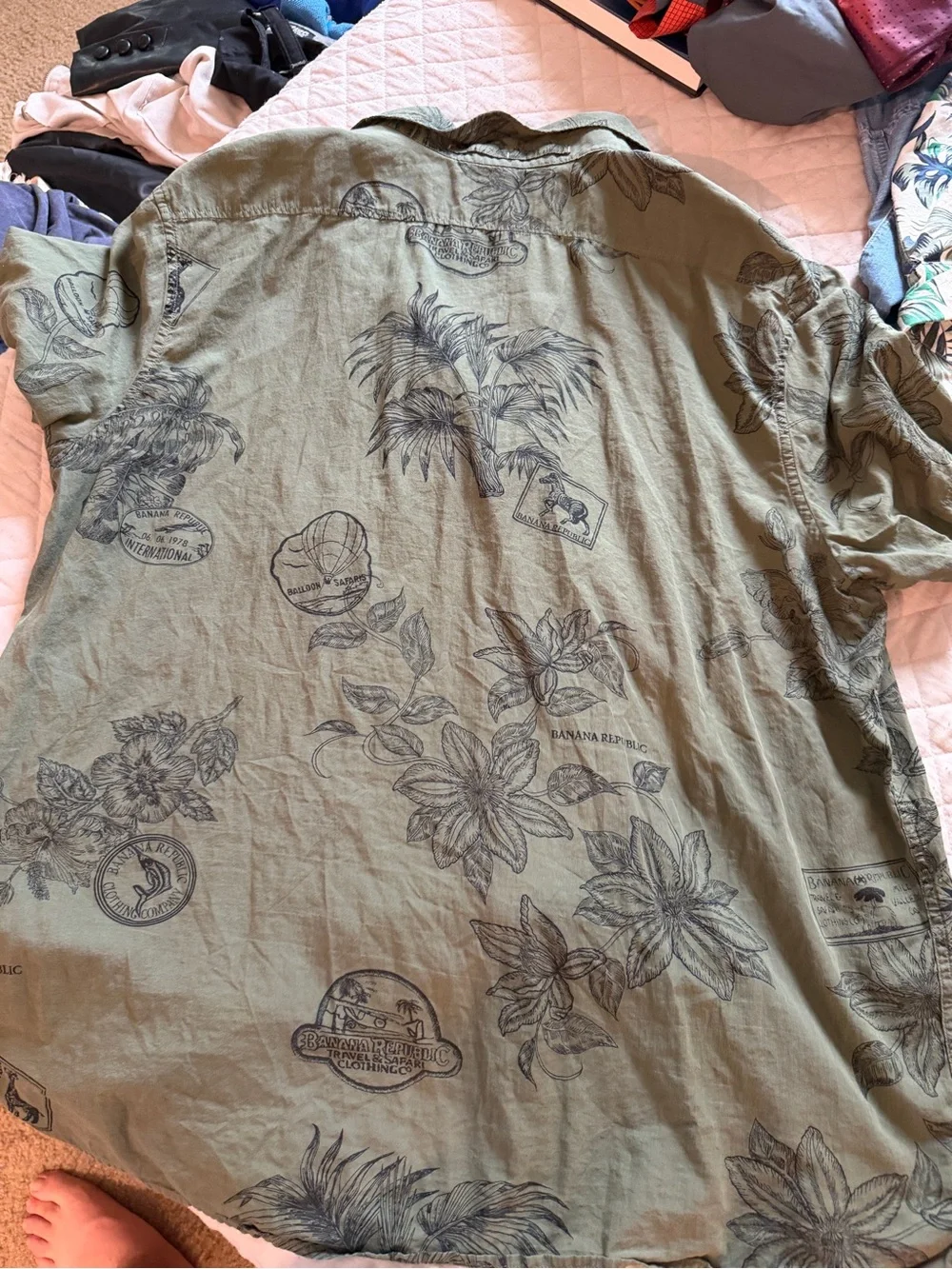 Banana Republic Olive Green Floral Print Button-Down Shirt